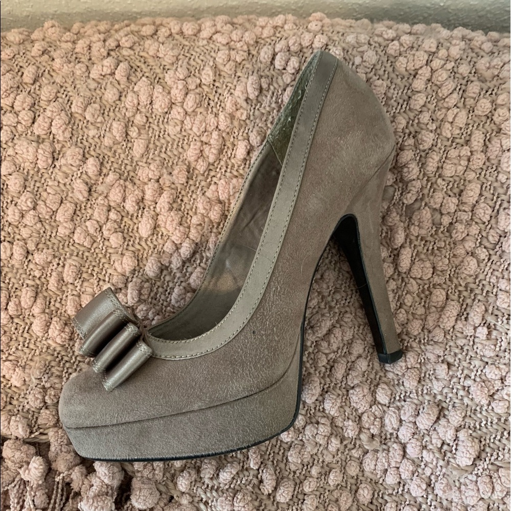 Nine & Co Shoes